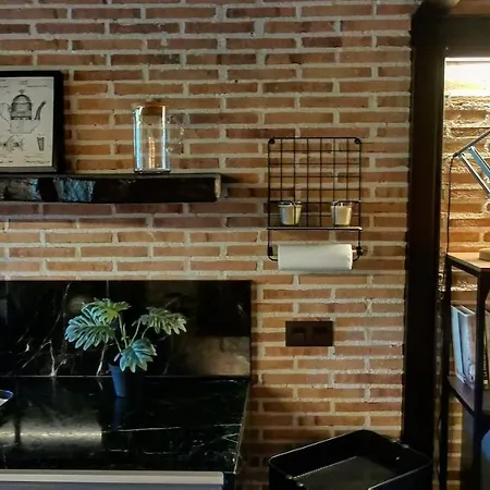 Loft Duplex Santa Catalina Con Parking アパート ヒホン